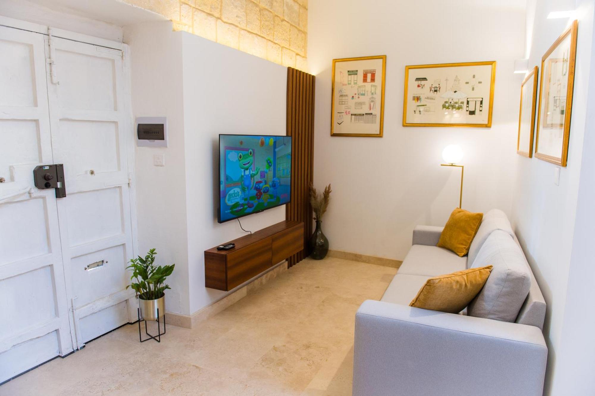 San Anton Suites Attard Exteriör bild