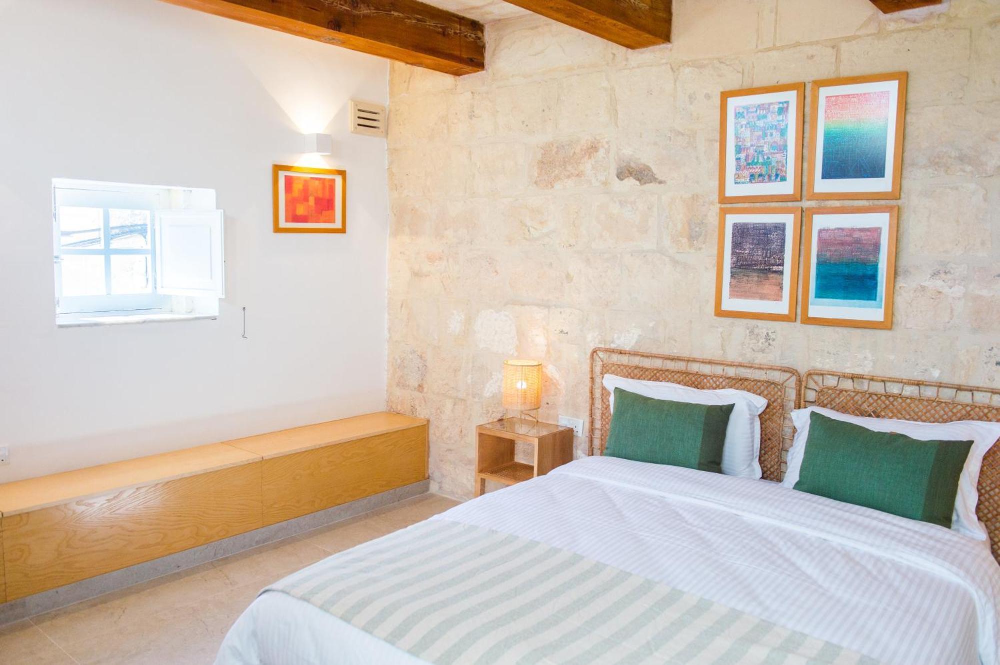 San Anton Suites Attard Exteriör bild