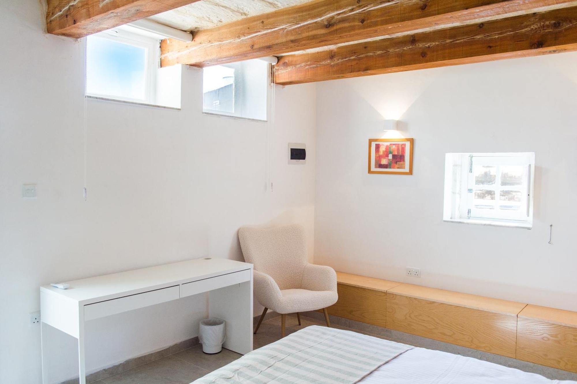 San Anton Suites Attard Exteriör bild